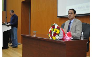 Dr Ashwani Pareek ED NABI interacting with Faculty Staff and Students